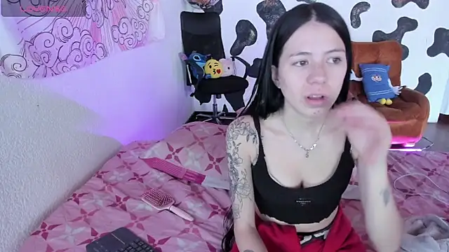 Snapshot of sweet_celeste_05 chatting on October 2025 08:28:01 PM sweet celeste 05 online show from October 2025 08:28:01 PM