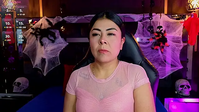 Aniajoness  online show from October 2025 04:01:02 AM