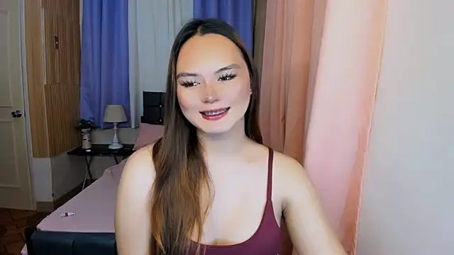 Snapshot of ameliamaureen chatting on May 2026 12:07:02 AM ameliamaureen online show from May 2026 12:07:02 AM