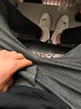 Snapshot of Ersin_meral chatting on September 2025 06:26:02 AM Ersin meral online show from September 2025 06:26:02 AM