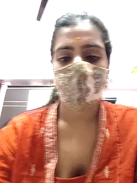 Snapshot of Tamil-Meenu12 chatting on April 2026 07:06:02 AM Tamil-Meenu12 online show from April 2026 07:06:02 AM