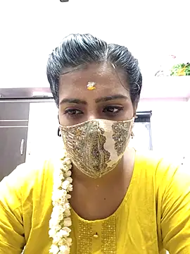 Snapshot of Tamil-Meenu12 chatting on May 2026 06:19:02 AM Tamil-Meenu12 online show from May 2026 06:19:02 AM