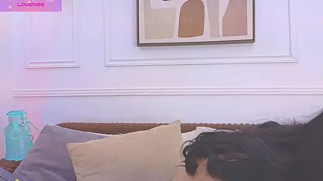 Daisy Price online show from April 2026 10:29:02 AM