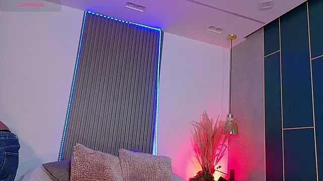 DollyBrowncc online show from March 2026 03:01:01 AM