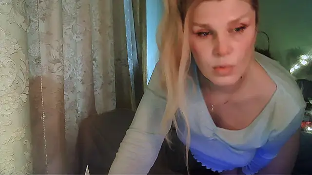 TsPostophere online show from January 2025 10:54:01 AM