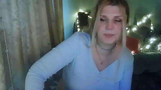 TsPostophere online show from January 2025 11:09:02 AM