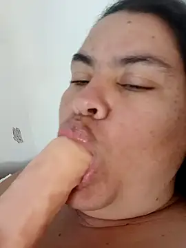 yaneth  online show from September 2025 03:12:01 PM