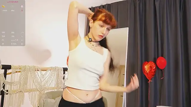 LeelooYolo online show from February 2026 04:26:01 PM