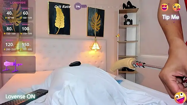 Cinnamon Star online show from December 2025 12:53:02 PM