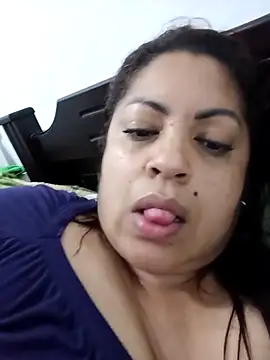 Snapshot of Karla_hilton1 chatting on March 2026 11:44:02 PM Karla hilton1 online show from March 2026 11:44:02 PM