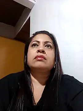 Snapshot of Karla_hilton1 chatting on April 2026 12:31:01 AM Karla hilton1 online show from April 2026 12:31:01 AM