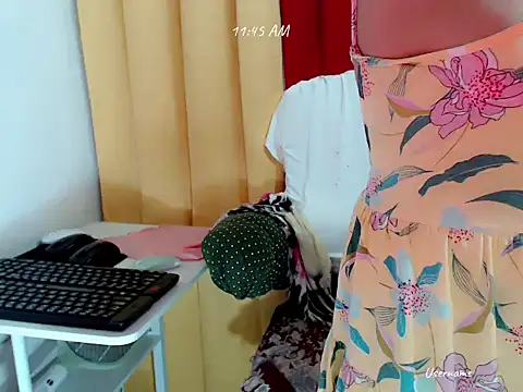 nesianhottits online show from May 2026 03:46:01 AM