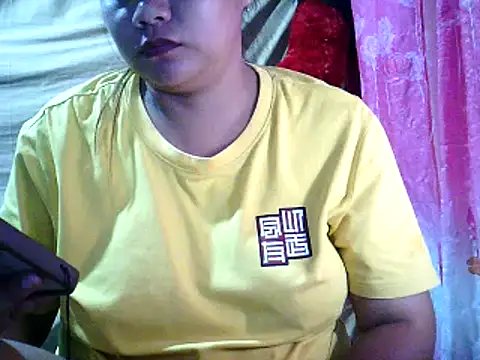 yuana25 online show from February 2026 11:40:01 AM