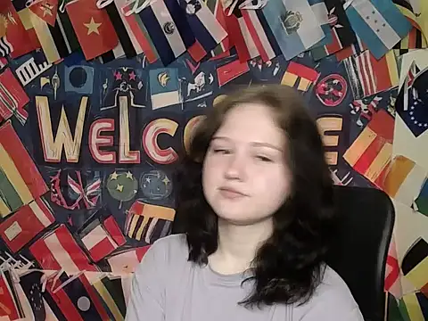 Snapshot of LadyAlice_ chatting on May 2026 06:09:02 AM LadyAlice online show from May 2026 06:09:02 AM