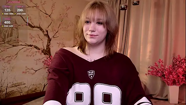 Morvelyn online show from November 2025 04:44:01 PM