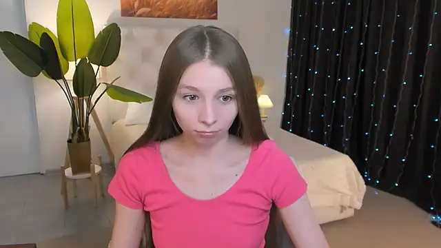 Snapshot of JulieDaniel chatting on April 2026 08:42:02 AM JulieDaniel online show from April 2026 08:42:02 AM