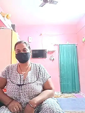 biggbobbsgirl online show from November 2025 06:23:02 PM