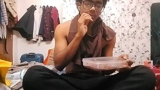 Rahulisagoodguy online show from December 2025 10:53:01 AM