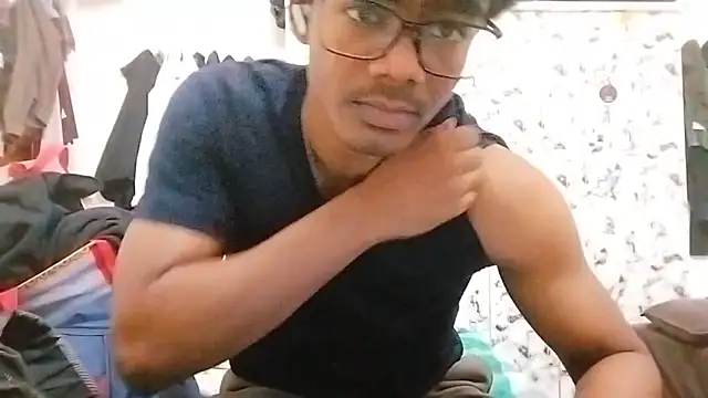 Rahulisagoodguy online show from December 2025 11:05:01 AM