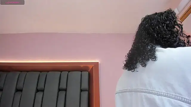 LisaMendez online show from March 2026 04:16:02 AM