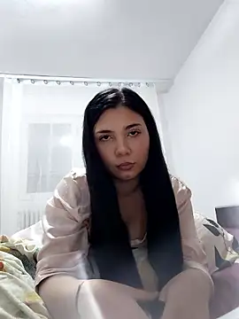 Ionii25 online show from October 2025 11:24:02 PM