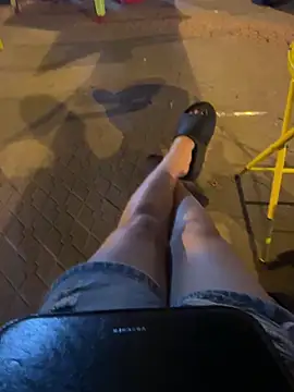 sharon-Hanna online show from December 2025 02:55:01 PM