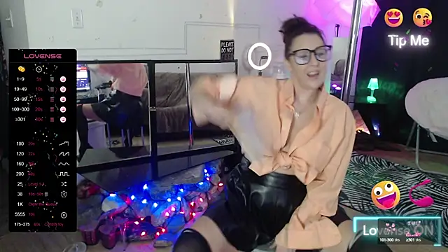 thewildechase online show from September 2025 05:13:02 PM