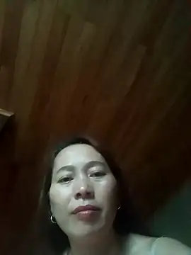 Bianly online show from October 2025 01:17:02 AM