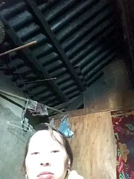 Bianly online show from November 2025 11:20:01 AM