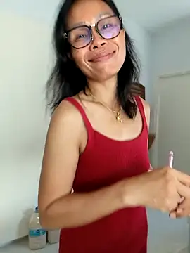 Mama Eva 1 online show from February 2026 01:28:01 AM