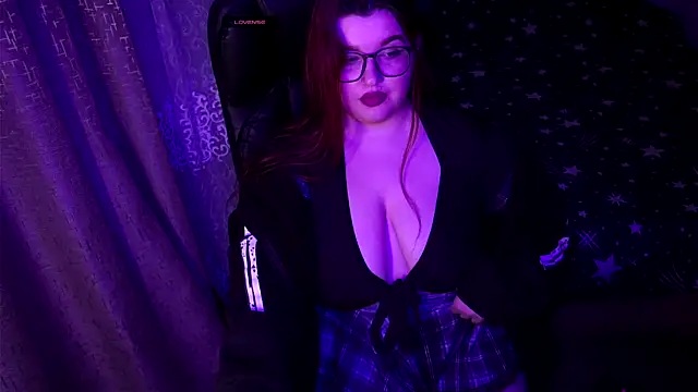 Snapshot of RelykaMeow chatting on November 2025 10:25:02 PM RelykaMeow online show from November 2025 10:25:02 PM