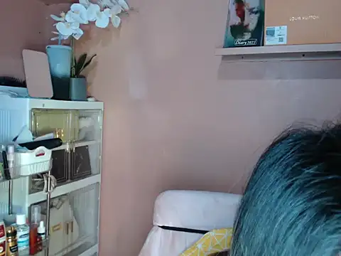 skinny gracie online show from October 2025 02:12:02 PM