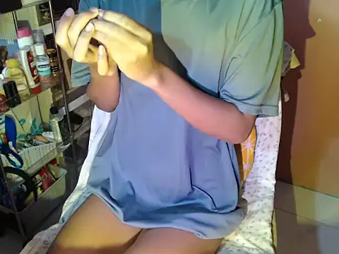 skinny gracie online show from October 2025 03:05:02 AM