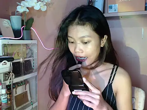 skinny gracie online show from October 2025 09:54:01 AM