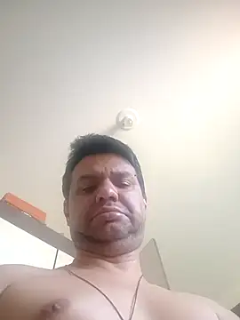 Snapshot of Crocante_Hot chatting on November 2025 03:30:02 PM Crocante Hot online show from November 2025 03:30:02 PM