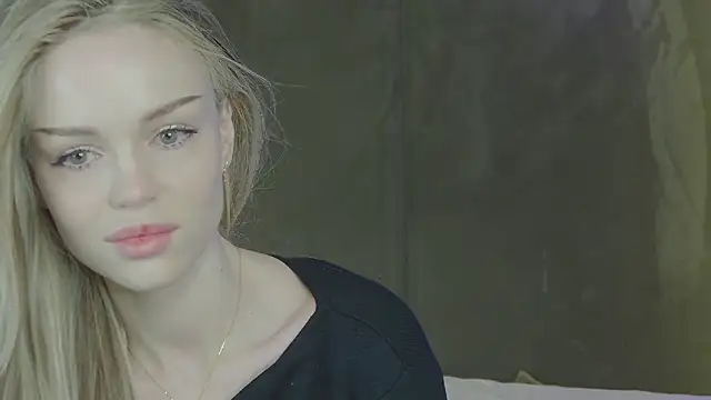 MarilynNova online show from March 2026 04:39:01 AM