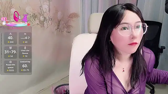 Liqinqin online show from November 2025 04:40:02 PM