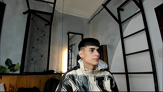 Dani mc1 online show from September 2025 11:26:01 AM