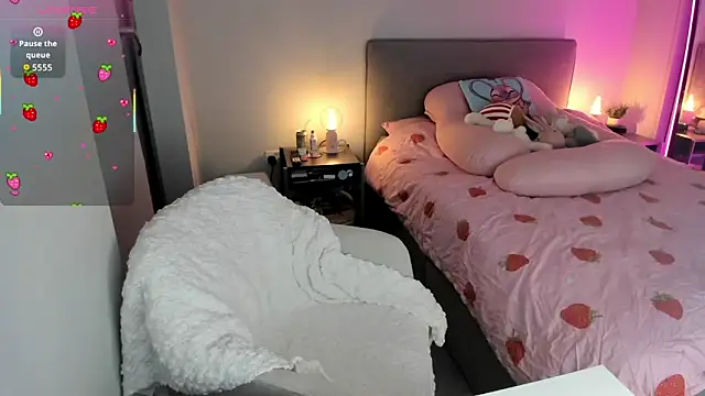 Snapshot of jjulietterose chatting on October 2025 05:35:02 PM jjulietterose online show from October 2025 05:35:02 PM