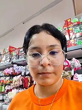 Lily-o online show from December 2025 03:29:01 PM