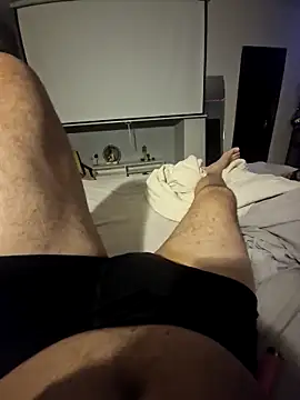 Snapshot of TrisalQuente chatting on February 2026 07:21:02 PM TrisalQuente online show from February 2026 07:21:02 PM