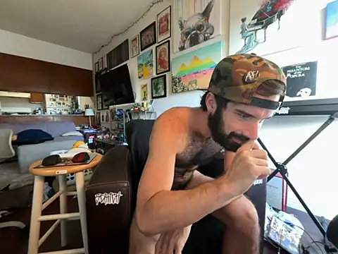 Pupscritch online show from September 2025 03:47:01 PM