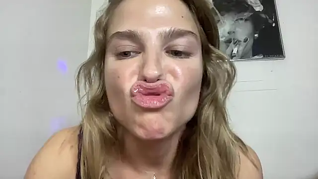 sweetceeme online show from June 2026 01:19:01 AM