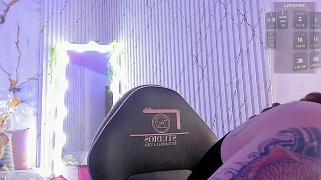 Naomy tay1 online show from March 2026 03:21:02 AM