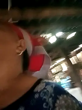 Snapshot of Mamapm20 chatting on September 2025 02:55:01 AM Mamapm20 online show from September 2025 02:55:01 AM