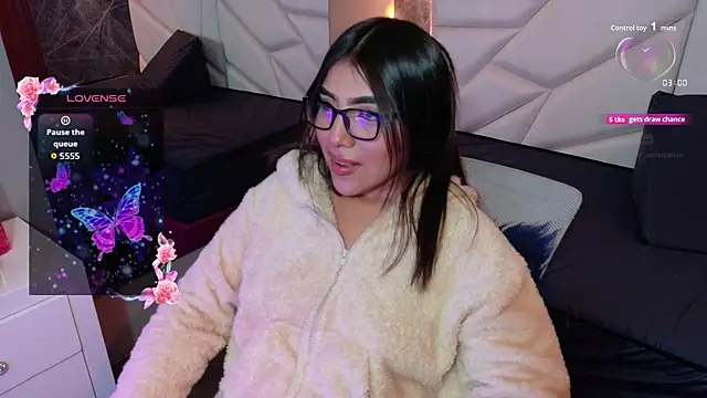 Snapshot of aysel_27 chatting on September 2025 11:41:01 PM aysel 27 online show from September 2025 11:41:01 PM