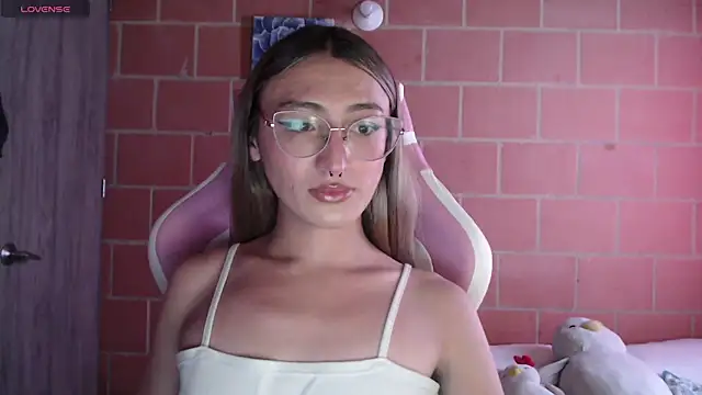 Andrea camilaaa online show from September 2025 05:13:01 PM