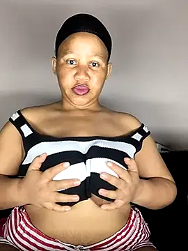 Yellowriider online show from October 2025 02:18:01 AM