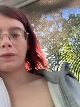 raen001 online show from September 2025 07:52:02 AM