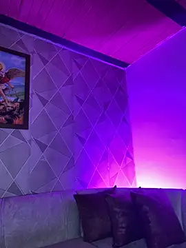 Alisse taylor2 online show from November 2025 04:07:02 PM